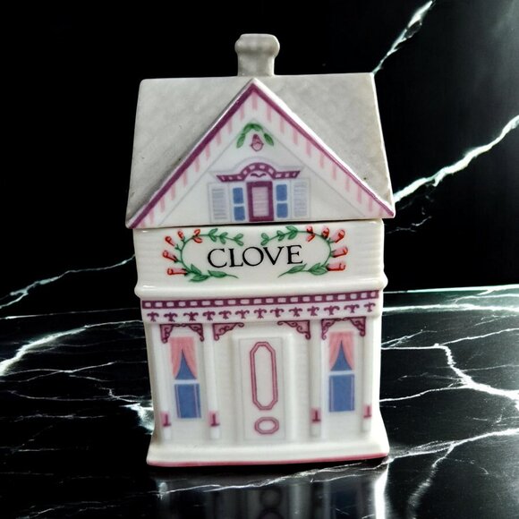 The Lenox Spice Village CLOVE Jar House Fine Porcelain 1989 - Picture 1 of 9